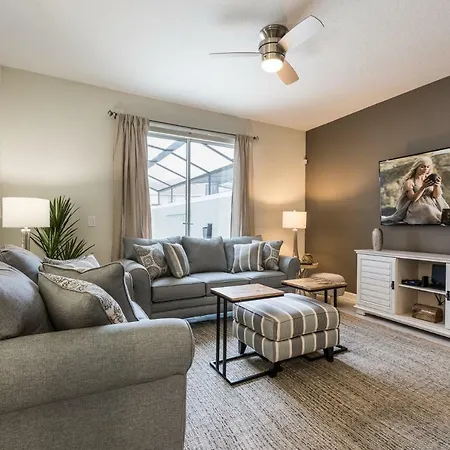 Amazing Home With A Nice Private Pool Near Disney